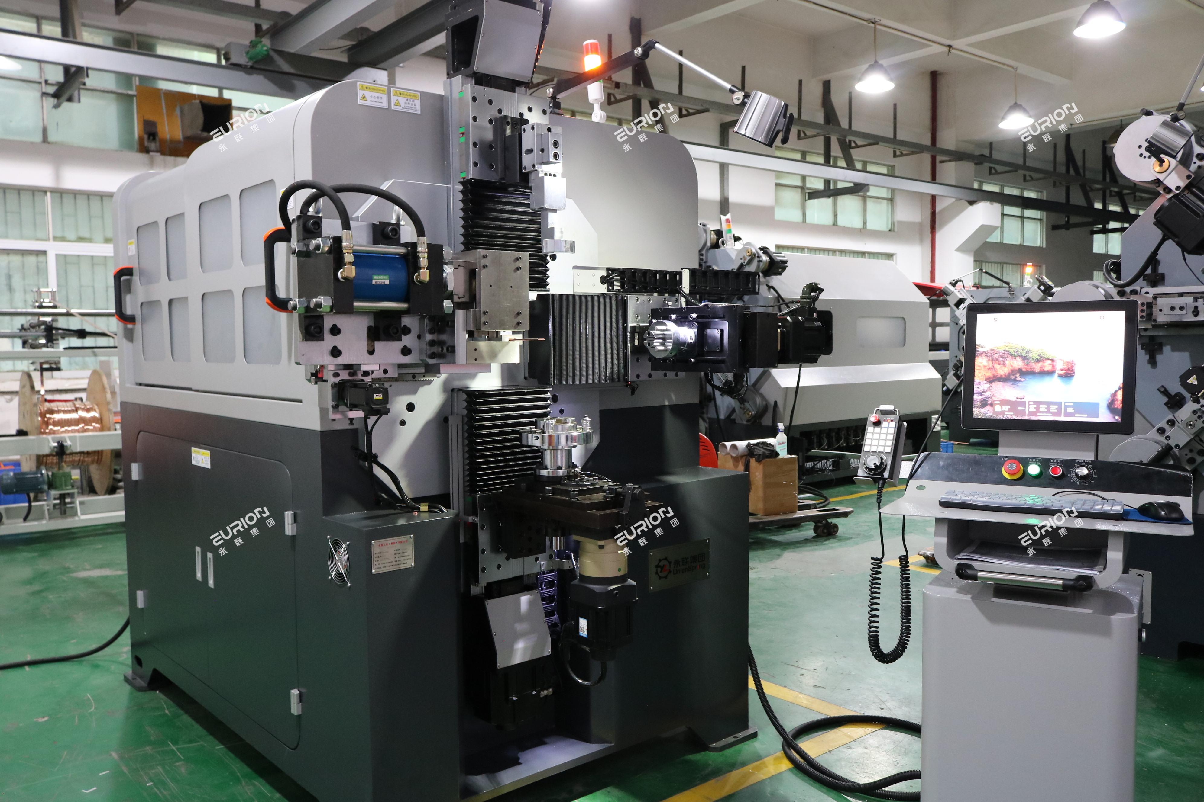 告別錘砸時代：現代折彎機如何提升新能源母線連接可靠性與生產效率？